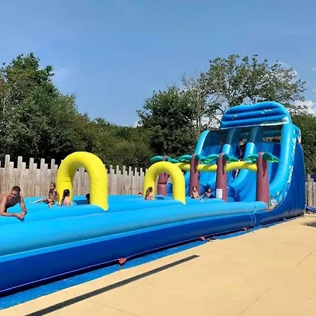 Campingplatz 3 Etoiles - Piscine - Eeeddg *