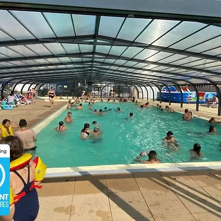 3 Etoiles - Piscine - Eeeddg *